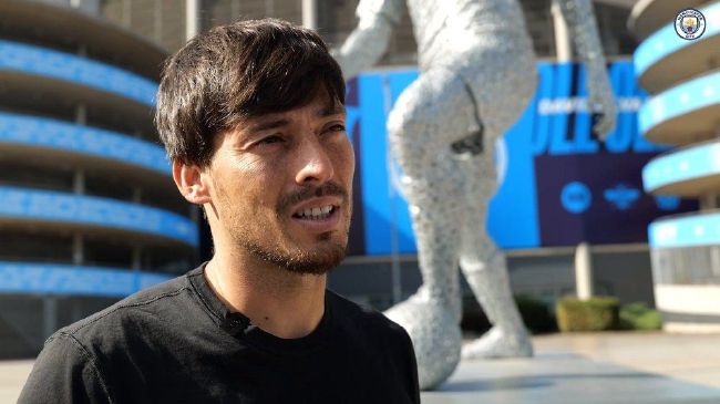 户外强制裸露羞耻调教